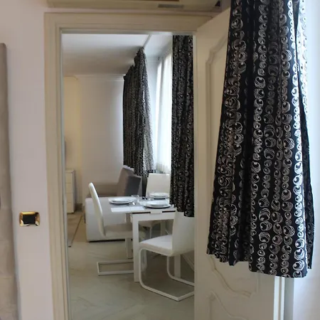 Wamma House Trevi * Рим